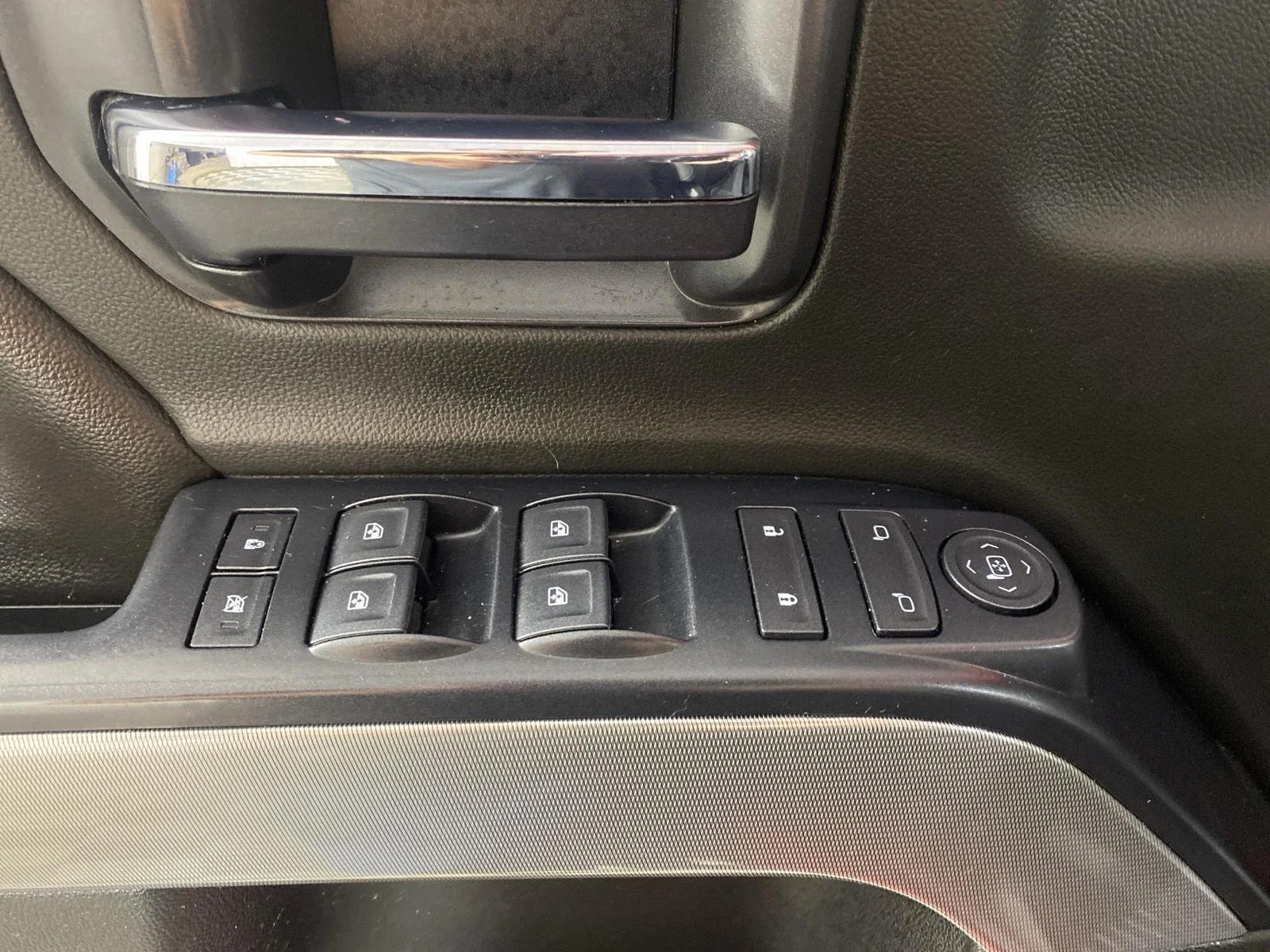 Used 2019 Red Hot Chevrolet LT image 19