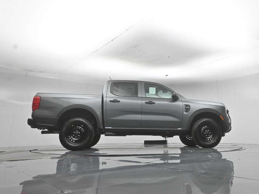 New 2026 Gray Ford XL image 7
