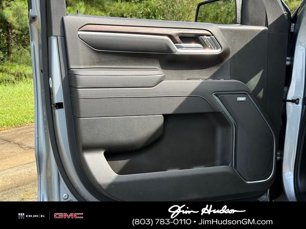 Used 2025 Silver GMC SLT image 19