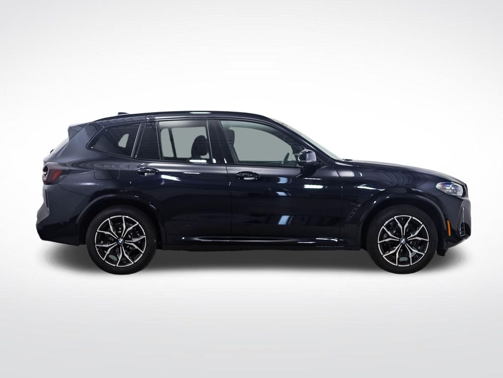 Certified Used 2024 Carbon Black Metallic BMW xDrive30i image 6