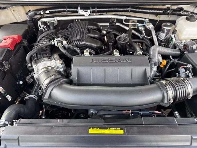 New 2027 Glacier White Nissan Crew Cab SV image 23