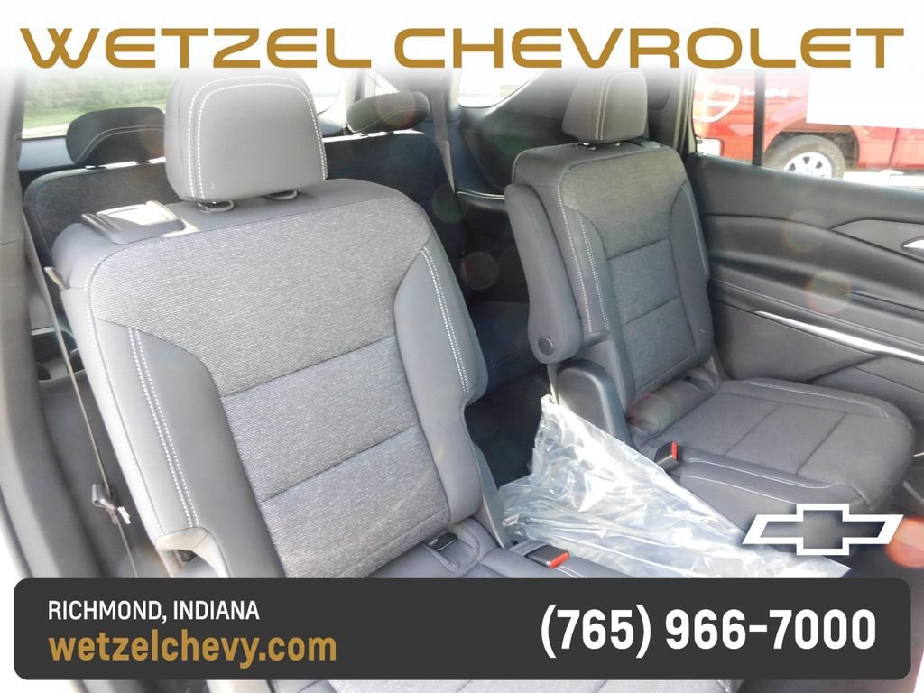 2027 Chevrolet Traverse LT - Photo 21