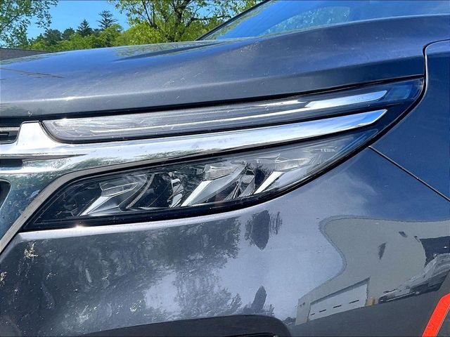 Used 2023 Gray Chevrolet LT image 31