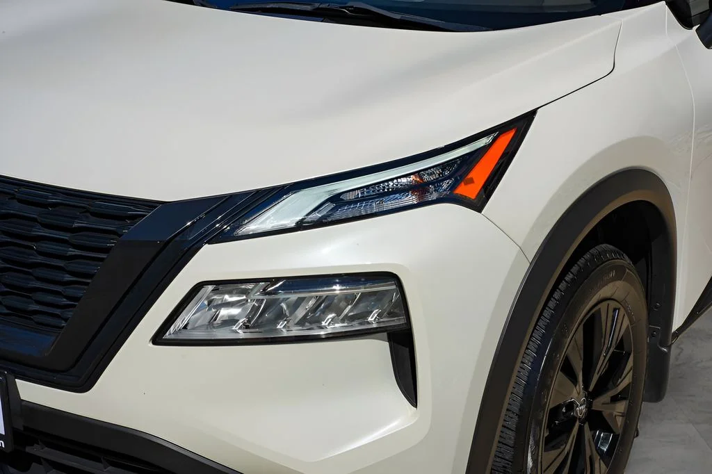Certified Used 2023 White Nissan SV image 11