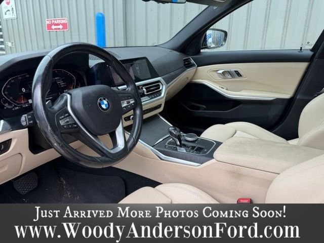 Used 2021 Black Sapphire Metallic BMW 330i image 8