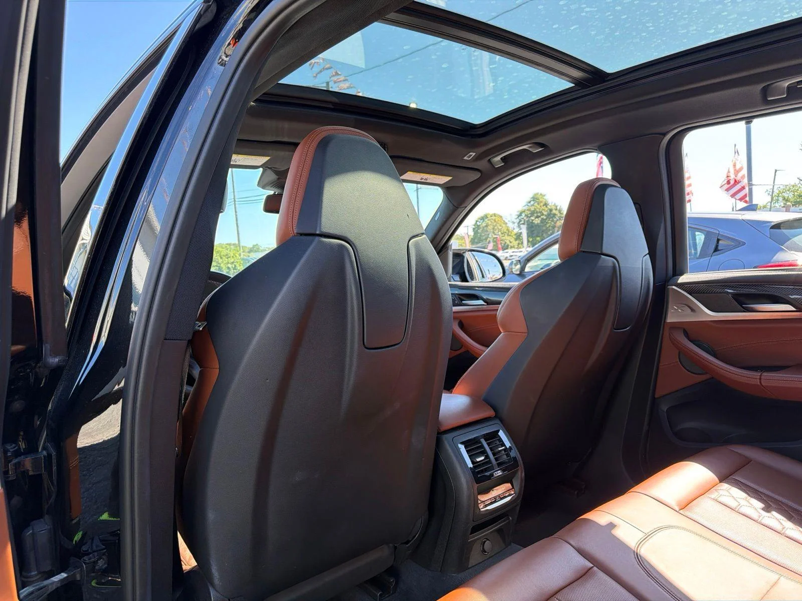 Used 2020 Black BMW M image 24