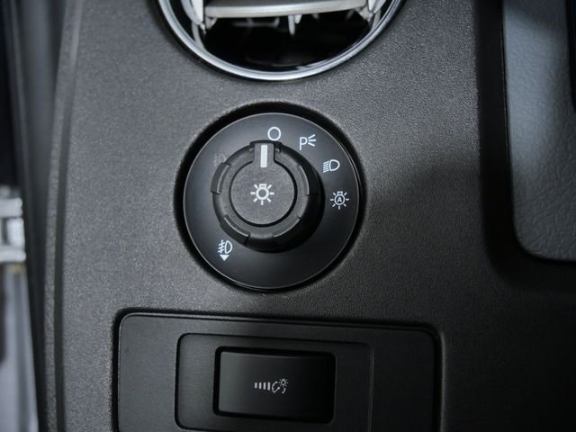 Used 2013 Silver Ford XLT image 25