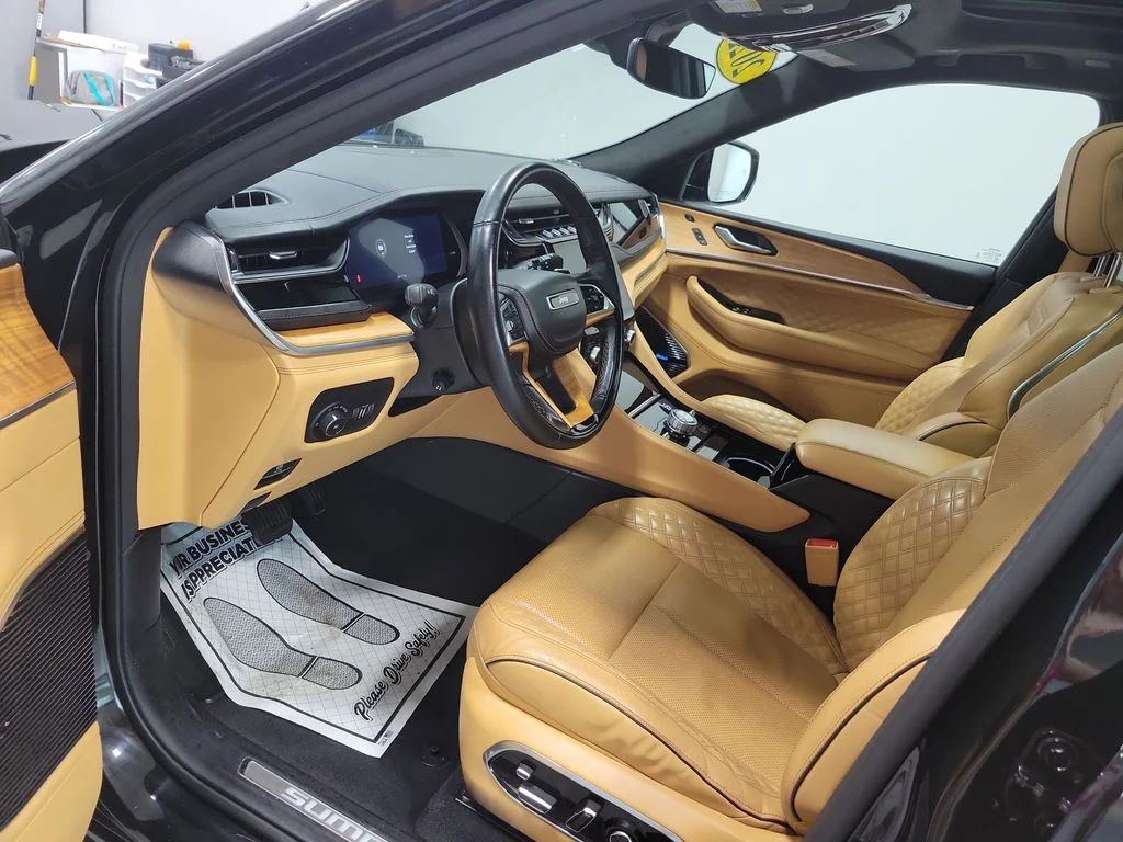 Used 2022 Black Jeep Summit Reserve image 32