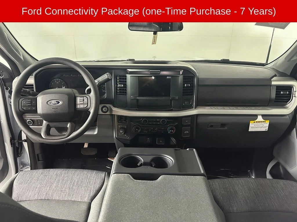 New 2026 Oxford White Ford F-250® XLT image 6
