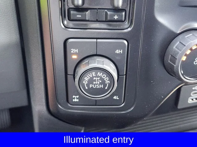 New 2027 Oxford White Ford F-250® XLT image 21