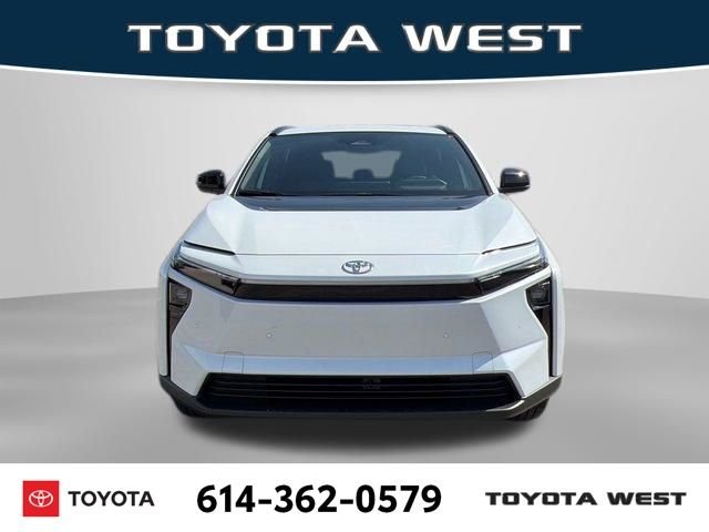 New 2026 Wind Chill Pearl Toyota XLE image 2