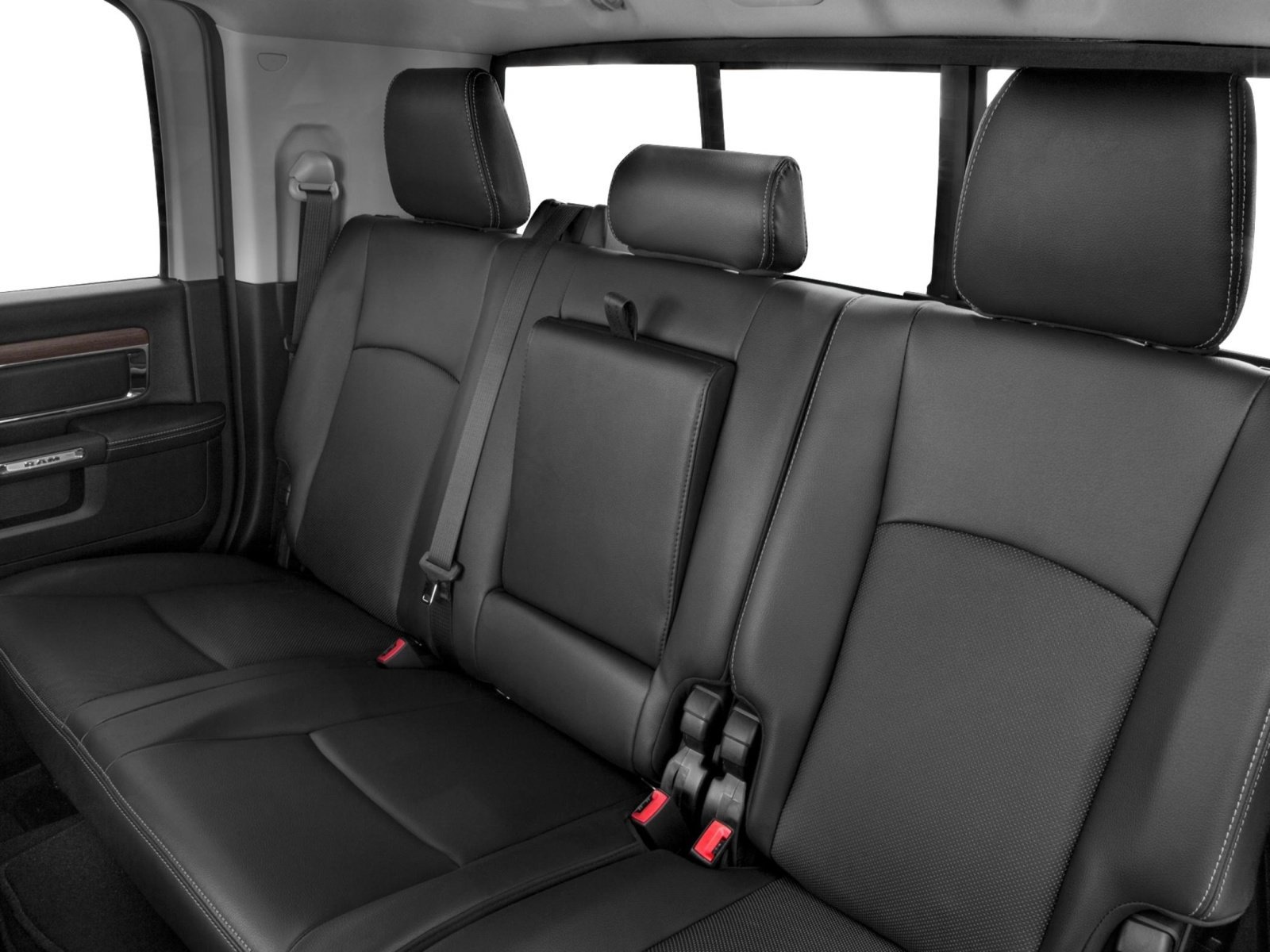 Used 2016 Granite Crystal Metallic Clearcoat Ram Laramie image 8