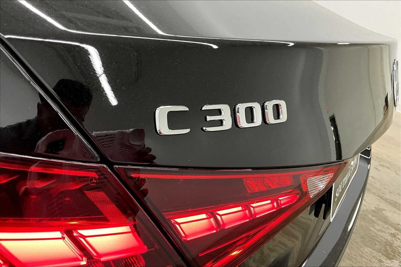 2025 Mercedes-Benz C-Class Sedan C 300 - Photo 15