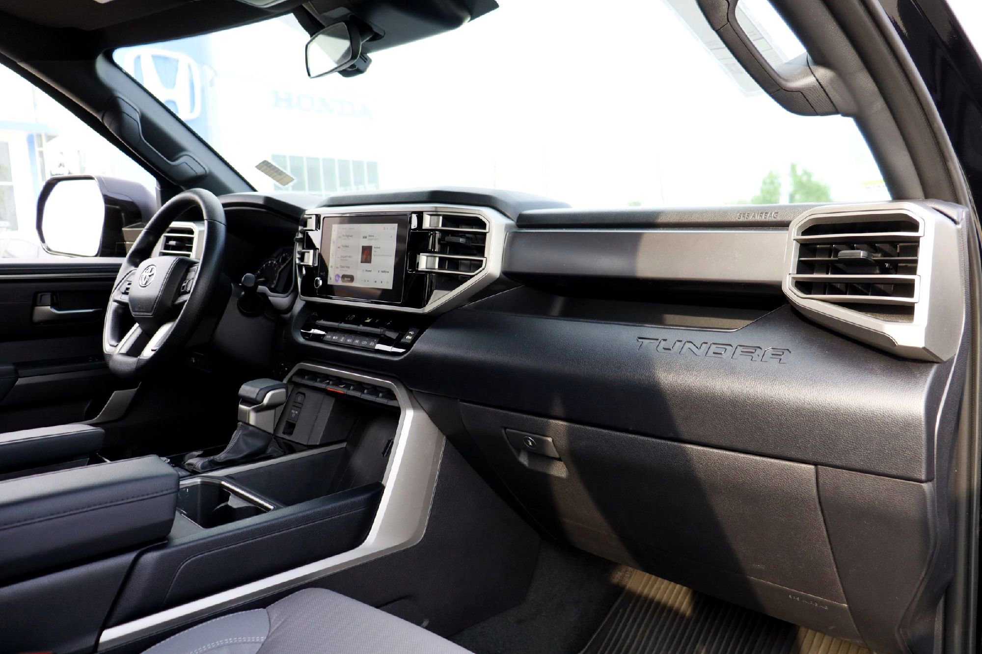 Used 2025 Midnight Black Metallic Toyota SR5 image 20