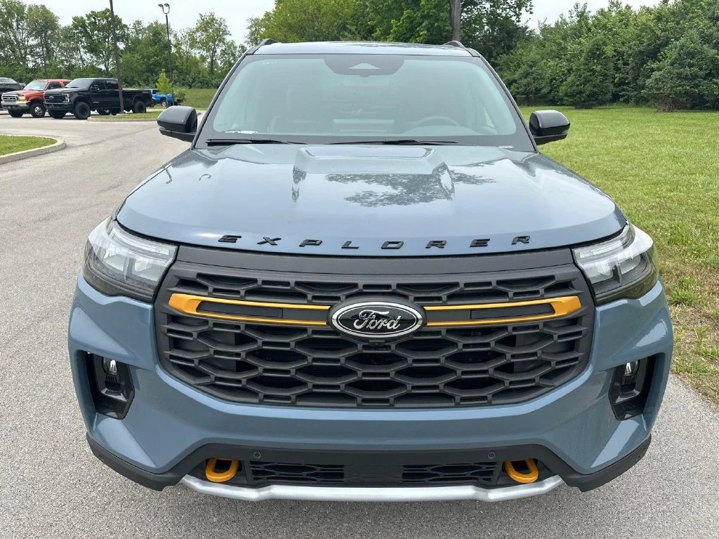 New 2026 Blue Ford Tremor image 13