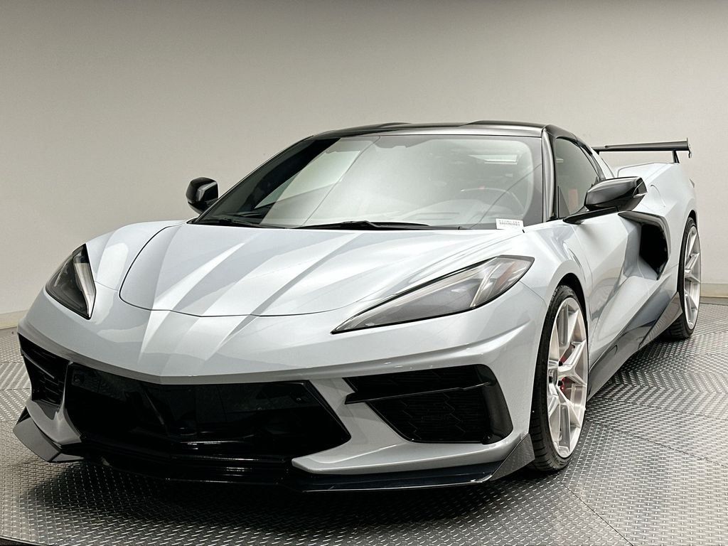 Used 2020 Ceramic White Chevrolet Stingray image 1