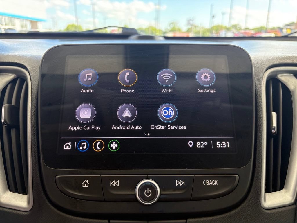Used 2021 SUMMIT WHITE Chevrolet RS image 8