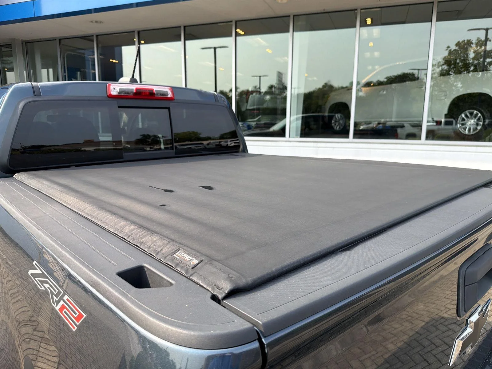 Used 2019 SHADOW GRAY METALLIC Chevrolet 4WD ZR2 image 38