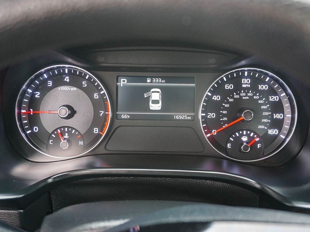 Used 2024 Black Kia LXS image 22
