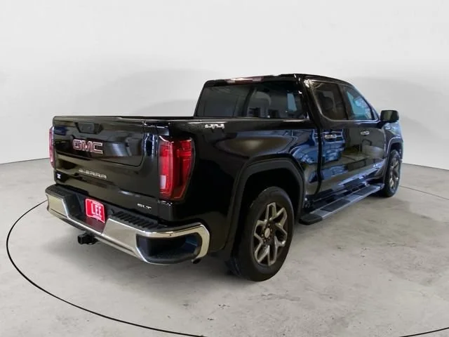 New 2026 Onyx Black GMC SLT image 6