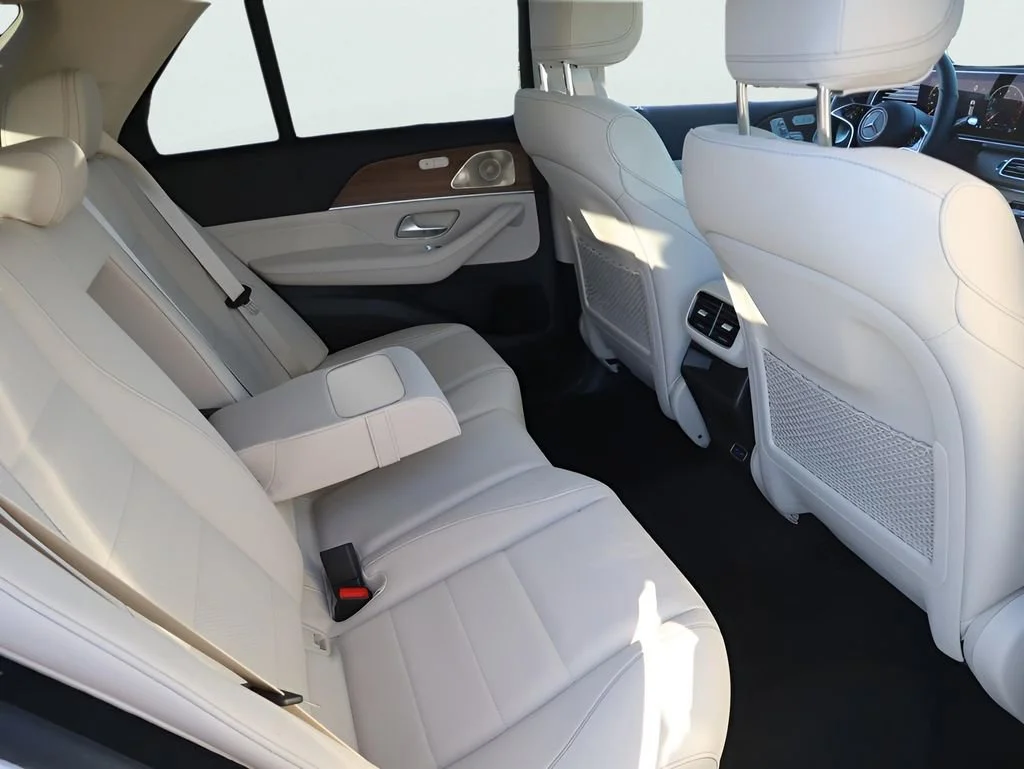 New 2026 MANUFAKTUR Moonlight White Metallic Mercedes-Benz GLE 350 image 74