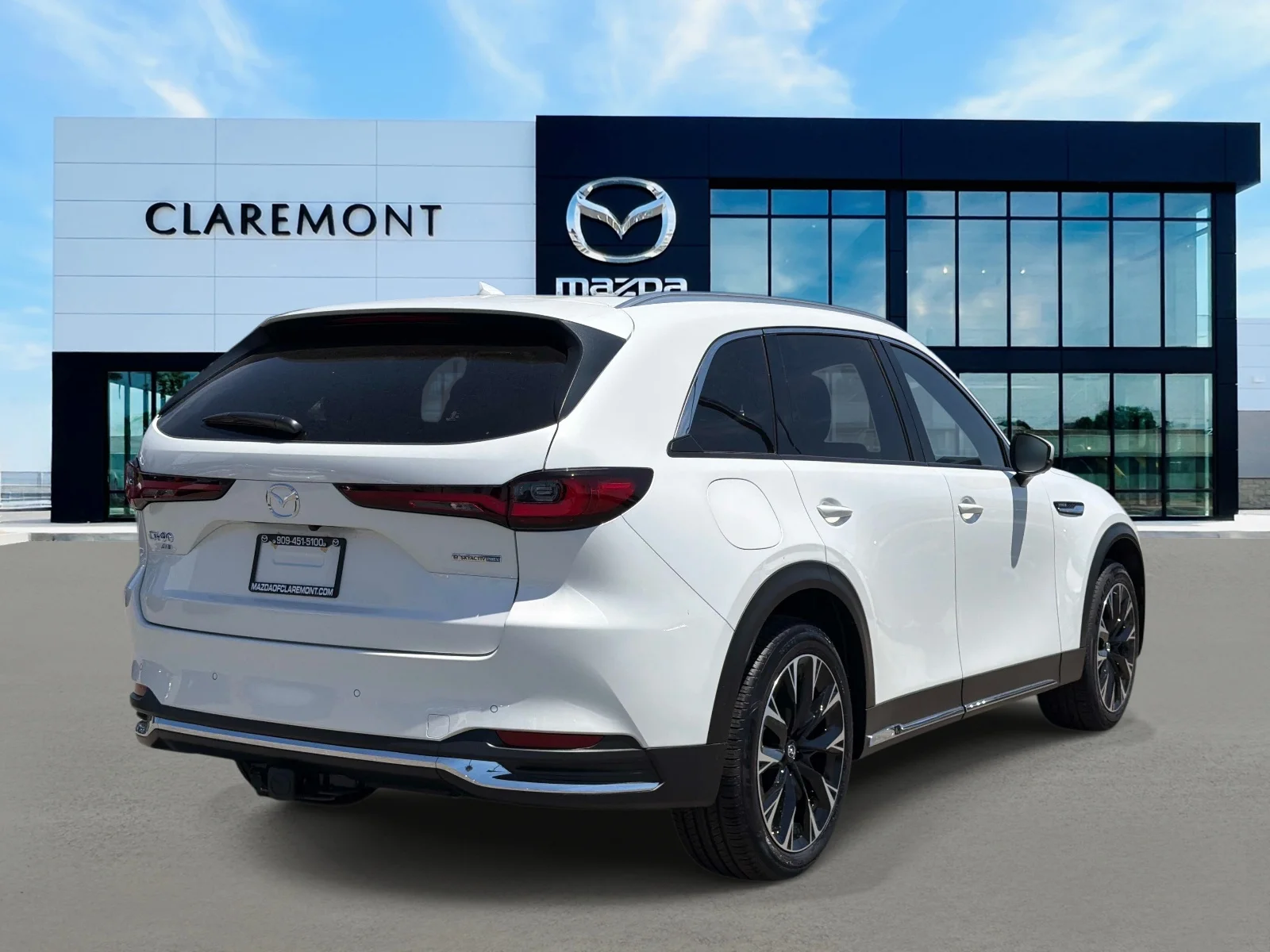 New 2026 Rhodium White Premium Mazda Premium Plus AWD image 5