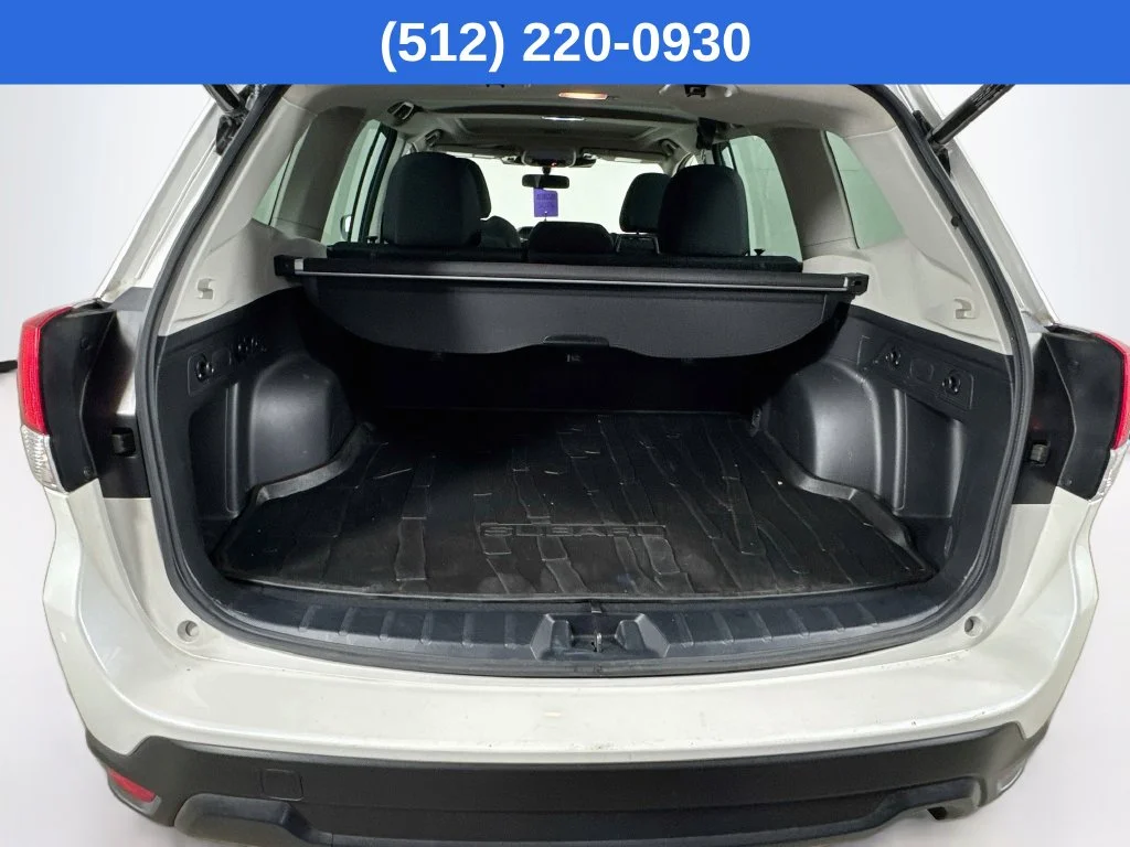 Certified Used 2024 White Subaru Premium image 33