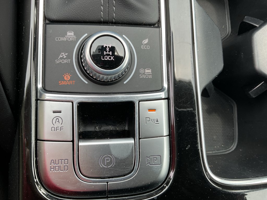 Certified Used 2024 Ebony Black Kia SX image 32