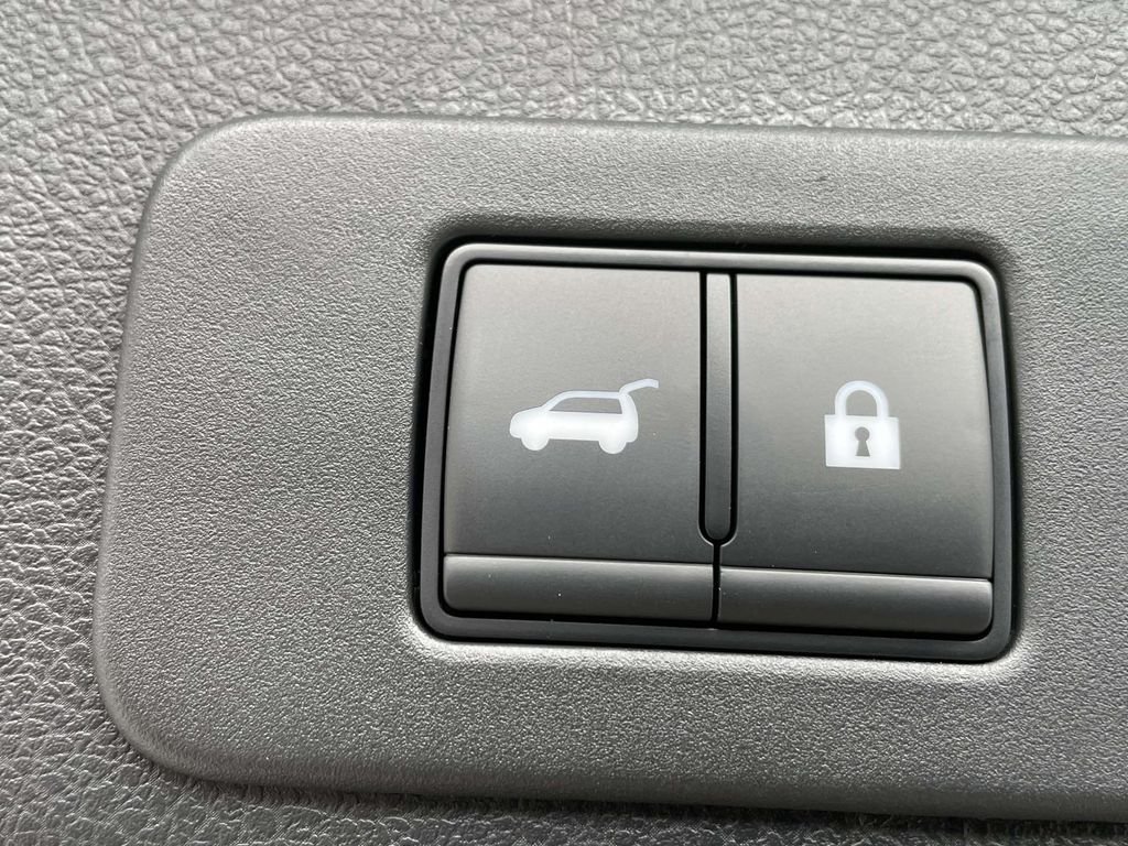 New 2026 Gun Metallic Nissan SL image 10