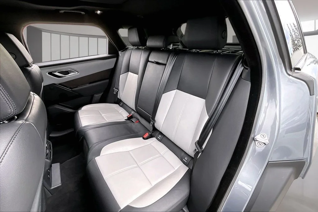 Certified Used 2024 Gray Land Rover Dynamic SE image 20
