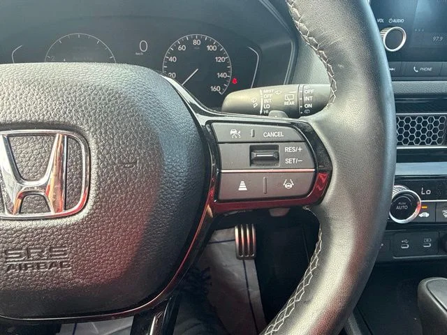 Used 2025  Honda Sport image 23