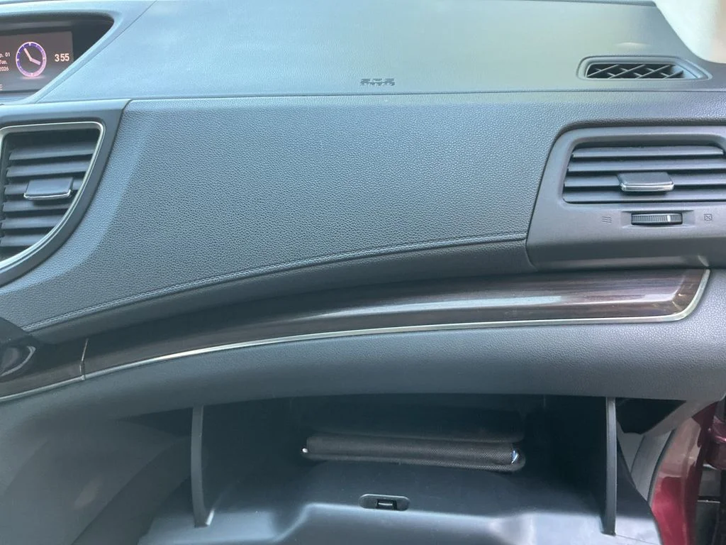 Used 2016 Red Honda EX-L image 32