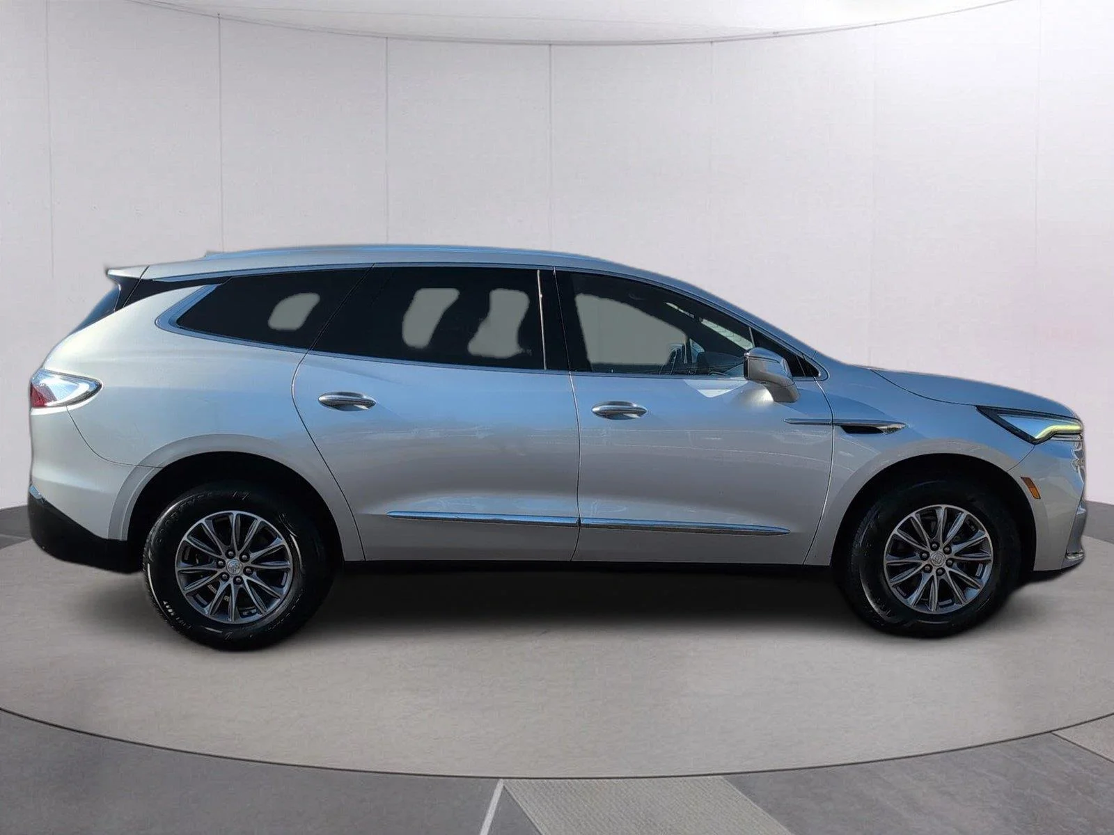Used 2022 Quicksilver Metallic Buick Premium image 7