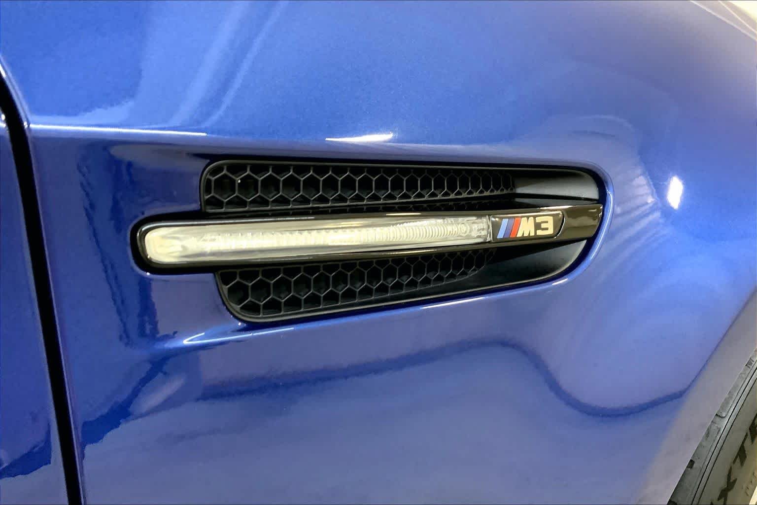 Used 2009 Interlagos Blue Metallic BMW  image 9
