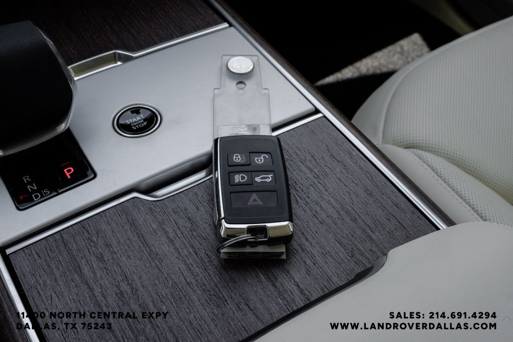 2026 Land Rover Range Rover SE - Photo 55