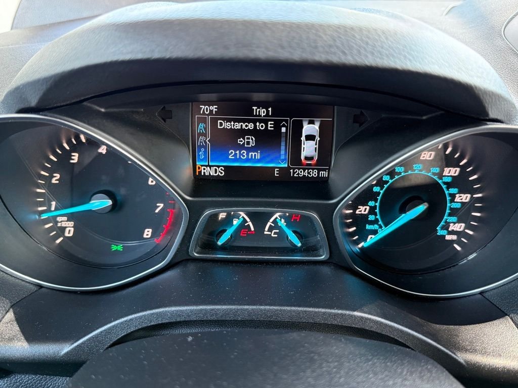Used 2015 Ingot Silver Ford SE image 19