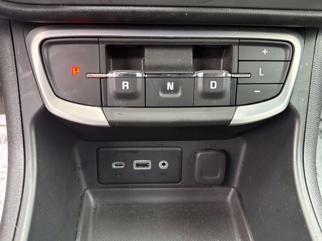 2022 GMC Terrain SLE - Photo 18