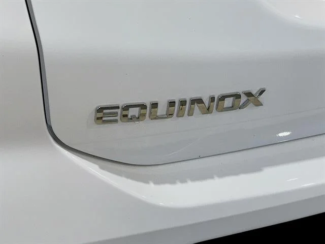 Used 2023 Summit White Chevrolet LT image 29