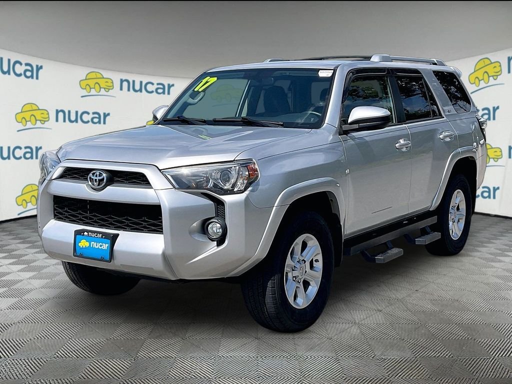 Used 2017 Classic Silver Metallic Toyota SR5 image 3