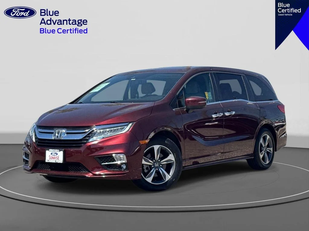 2018 Honda Odyssey Touring's photo