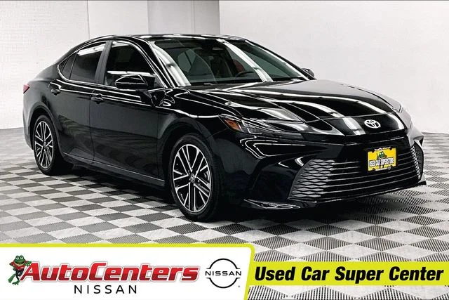 2025 Toyota Camry XLE