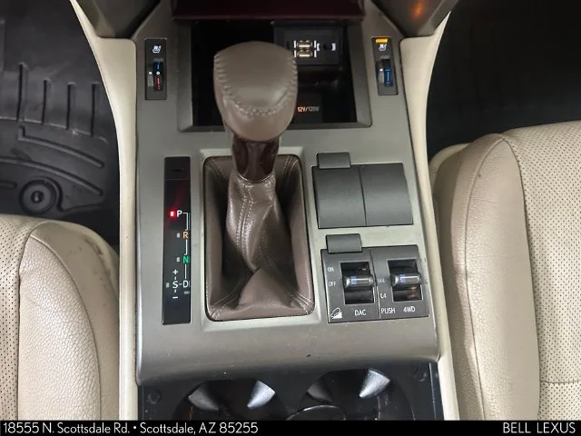 Used 2019  Lexus 460 image 31