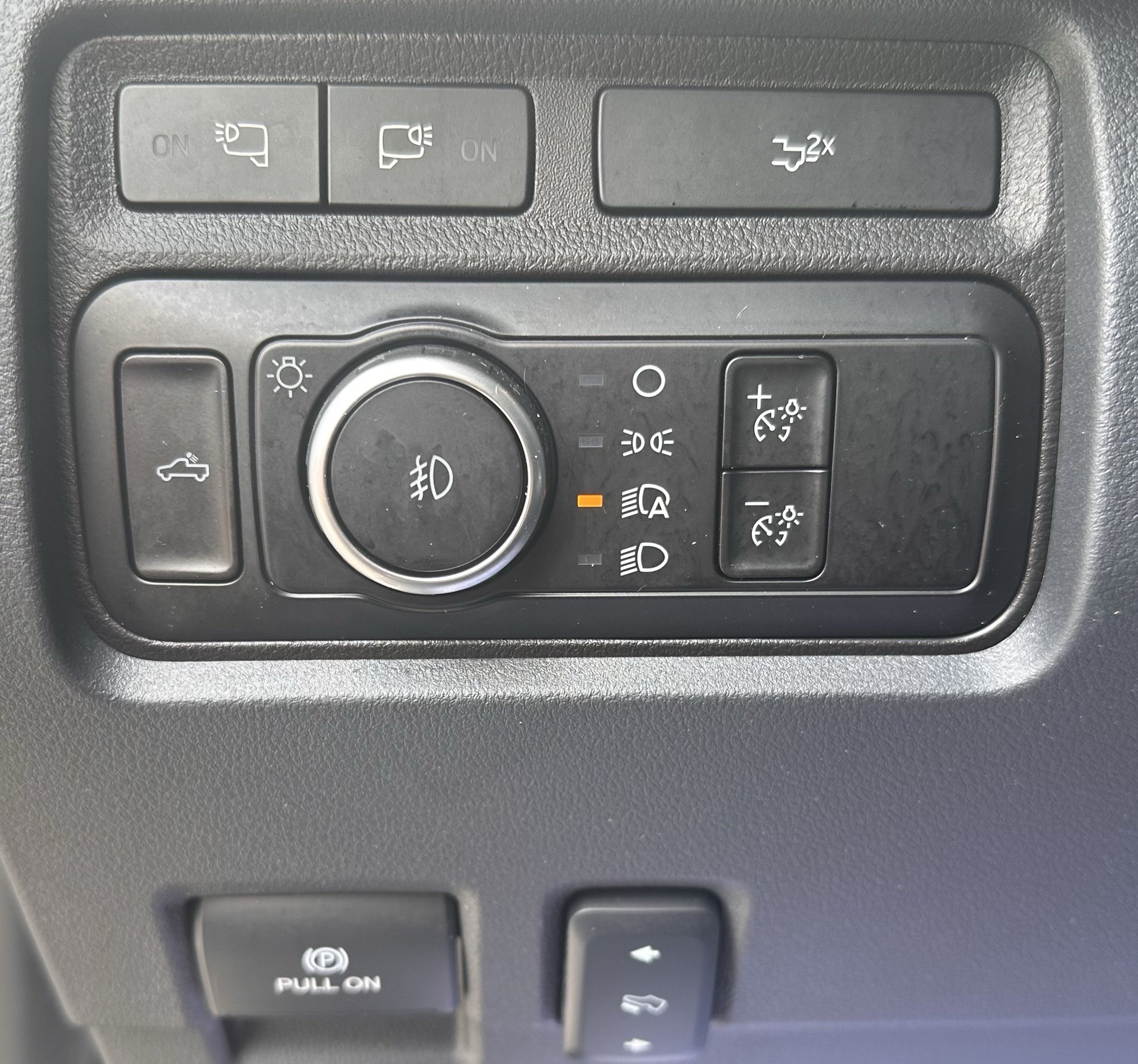 Certified Used 2024 Light Blue Clearcoat Metallic Ford Lariat Tremor image 19