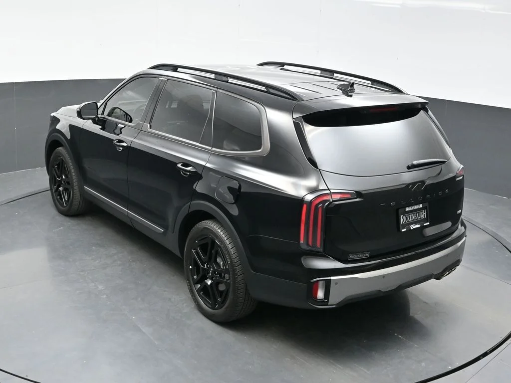 Used 2023 Black Kia SX-Prestige X-Line image 36
