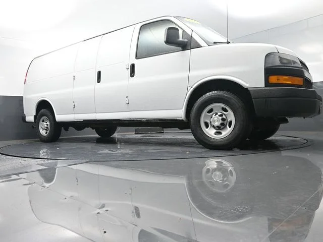 2021 Chevrolet Express Cargo Work Van - Photo 35