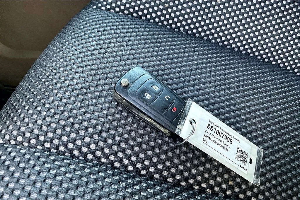 Used 2013 Red Chevrolet LT image 14