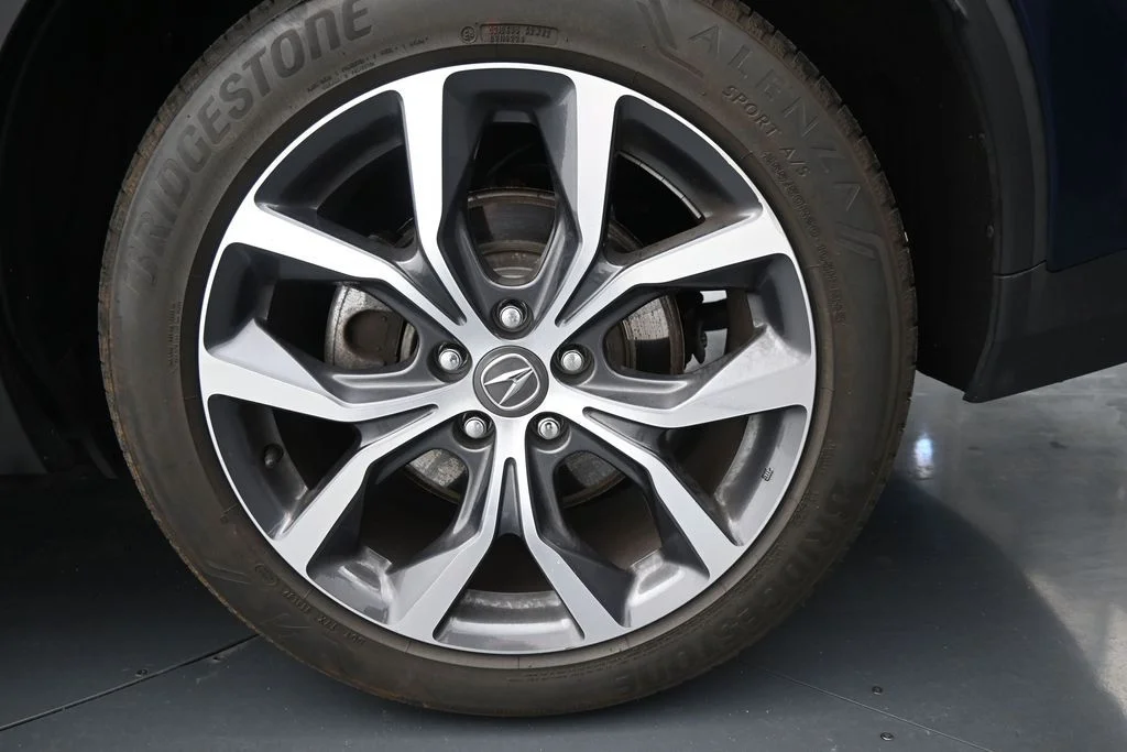 Used 2023  Acura Technology image 15