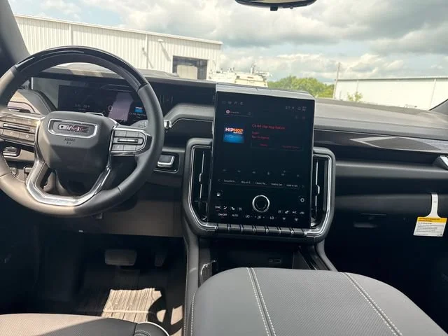 New 2026 Onyx Black GMC Elevation image 14