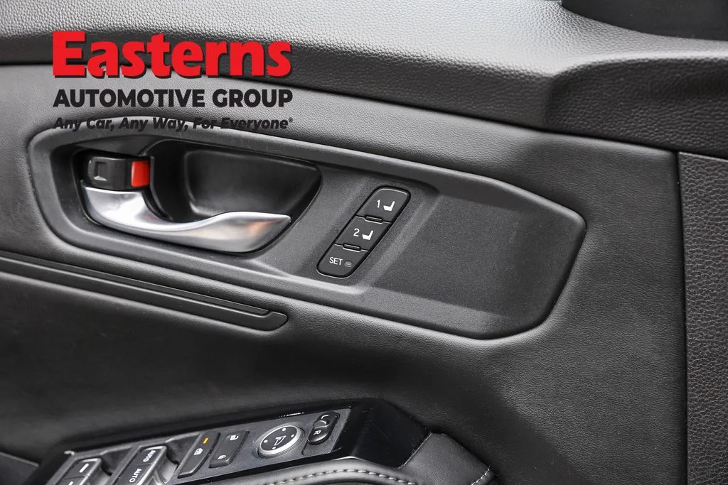 Used 2023 Black Honda Touring image 19