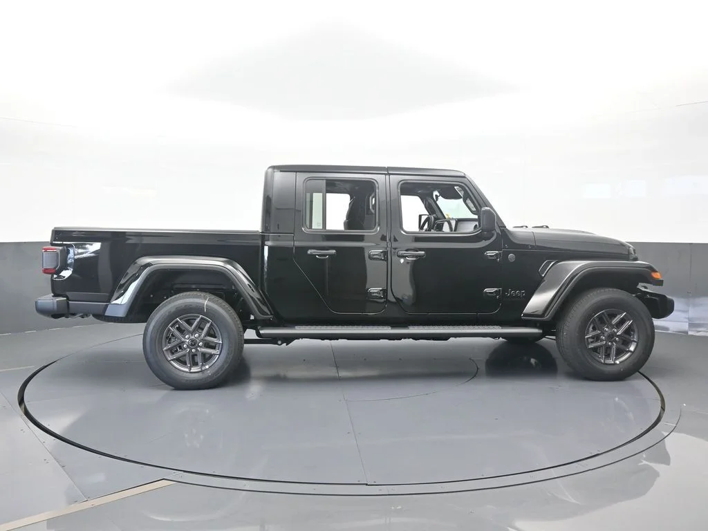2026 Jeep Gladiator Sport S - Photo 7